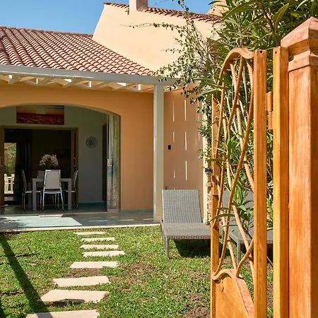 Con Giardino E Doppi Servizi 550m Dalla Feriehus *